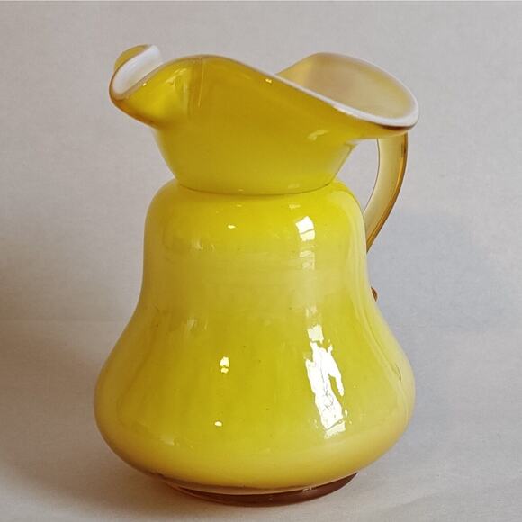 Vintage Fenton Layered Lemon Yellow White Creamer Pitcher Art Glass 4" - Picture 4 of 9